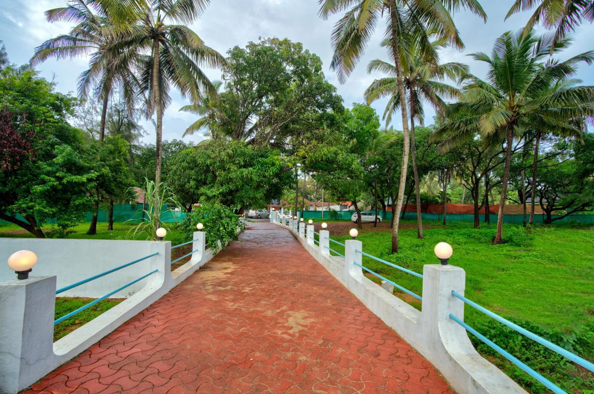Papilio Beach Front Cottages-Tbv Baga Zewnętrze zdjęcie