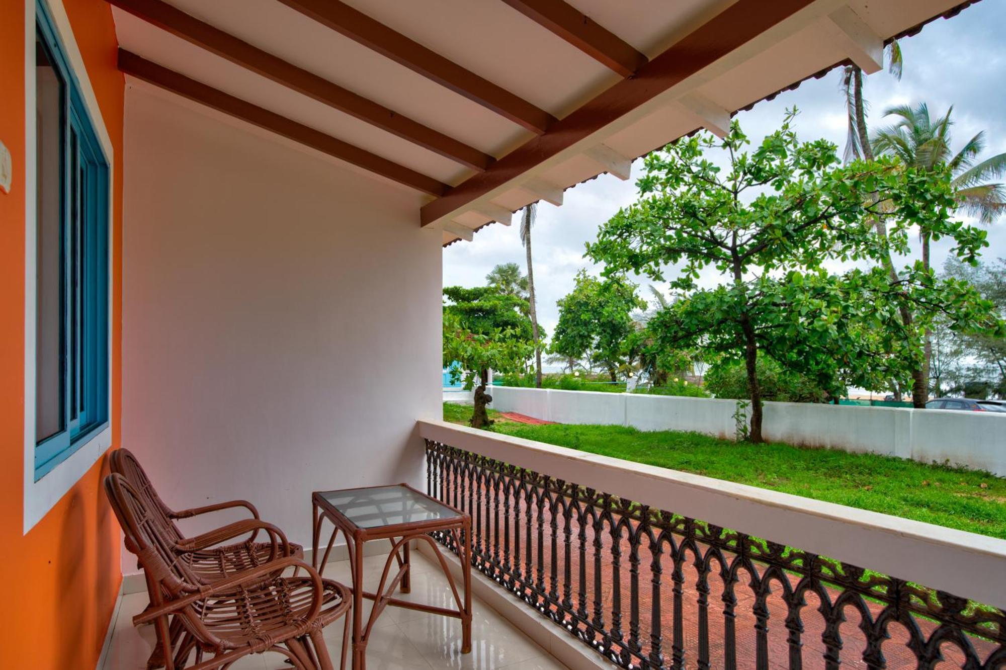 Papilio Beach Front Cottages-Tbv Baga Zewnętrze zdjęcie